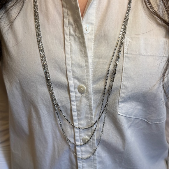 Stella & Dot Long Silver Necklace - Picture 1 of 4